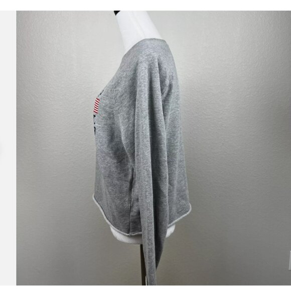 Gap - Logo Raw Edge Vintage Crewneck Sweatshirt 688273 | Medium | Heathered Gray - Picture 16 of 16